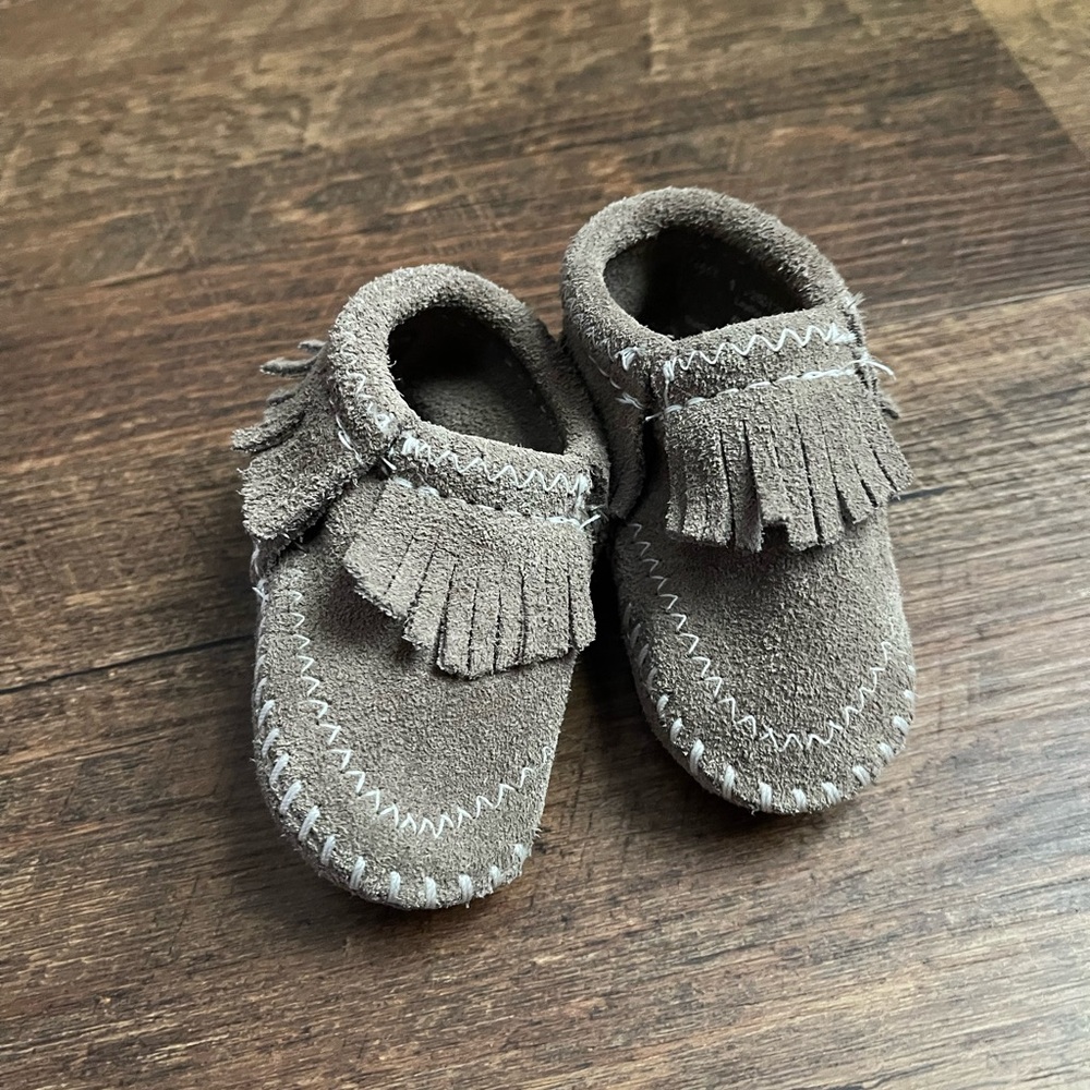 Minnetonka Baby Moccasin